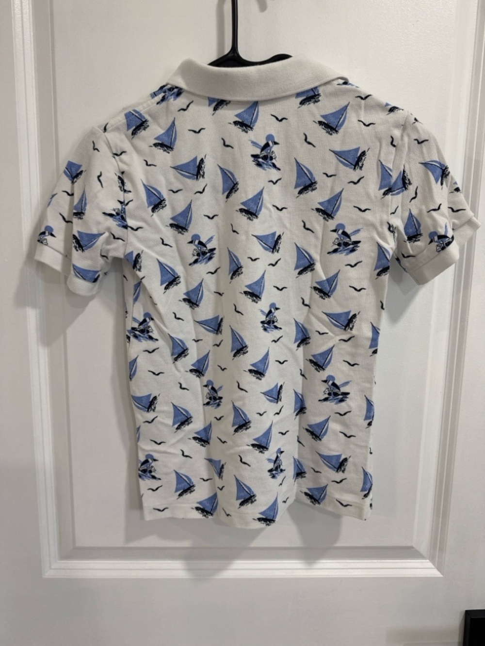 Polo Ralph Lauren Boys Sz 8 White Blue Sailboat Print Polo Shirt Nautical Preppy - Picture 3 of 7